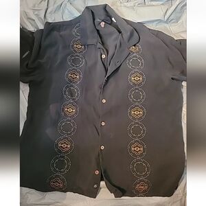 Tommy Bahama XL Black With Embroidered Design 100% Silk Short Sleeve Shirt